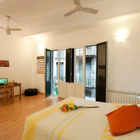 Riverside Apartament *